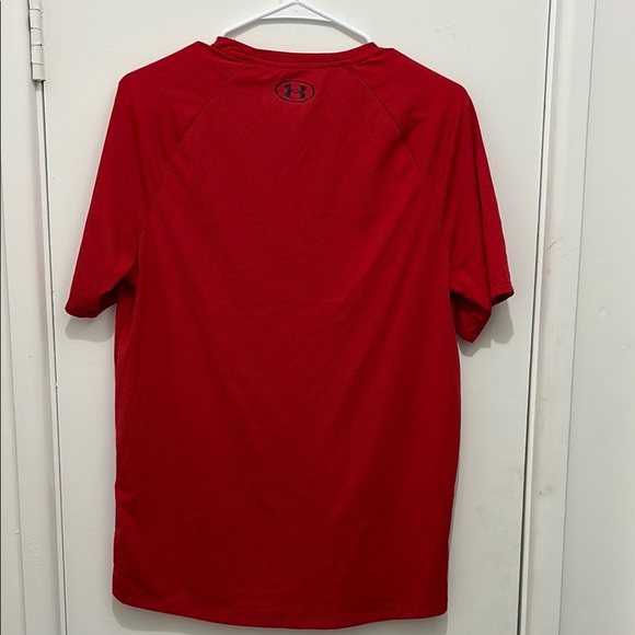 Under Armour Red Crew Neck Short Sleeve Tee - Picture 3 of 3